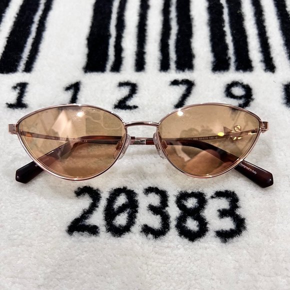 Swarovski Sk0261 28G Cat Eye Gold Tone Swarovski Crystal Logo On Arms Sunglasses main image 9